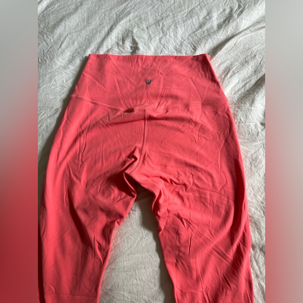 Sunny coral lululemon align